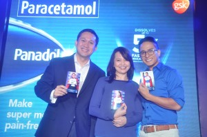 At the Panadol launch, from left, Mr. Jeoffrey Yulo, General Manager, GSK Consumer Healthcare; Dr. Joy Luat-Inciong; and Ryan Agoncillo.