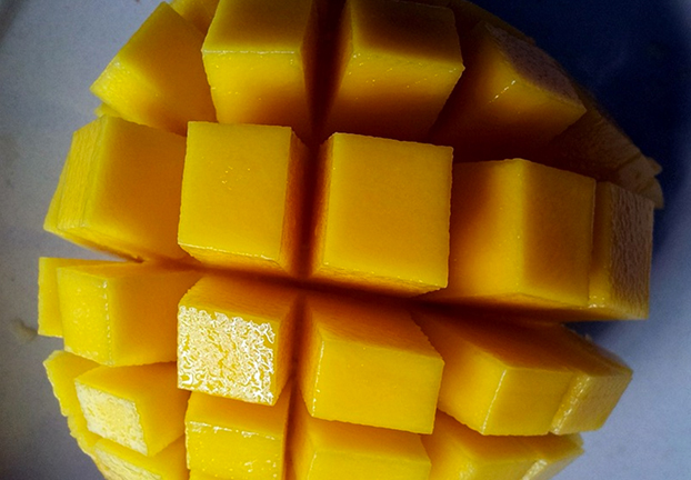 Eat mangoes